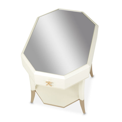 La Rachelle End Table with Drawer