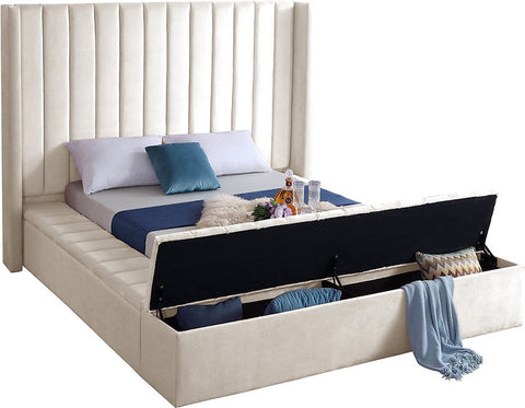 Kiki Velvet Bed